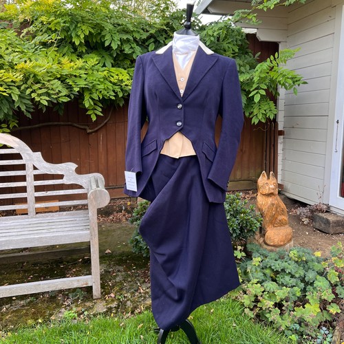 Vintage navy bernard - vintage,