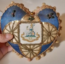 ANTIQUE WW1  Sweetheart  pin cushion The Norfolk Regement  9th 