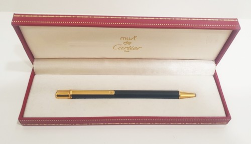 Must cartier black - de,