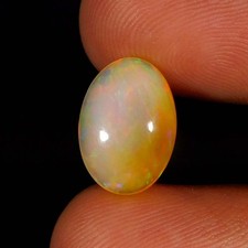 2.90Cts. Natural Play of Color