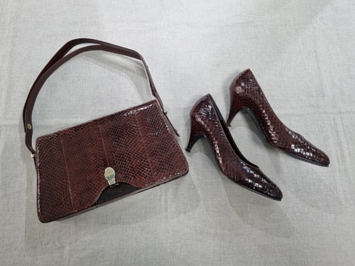 Vintage crocodile leather - crocodile,