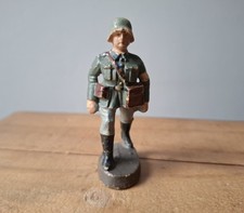 Elastolin/Lineol like type