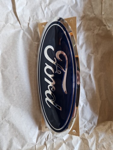 Ford kuga mk3 front emblem - ,