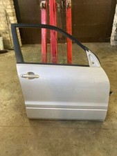 Breaking Suzuki Grand Vitara II 2007 drivers side front door 