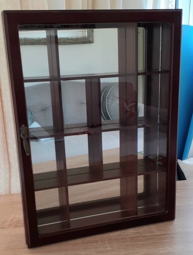 Vintage wooden curio display - vintage,