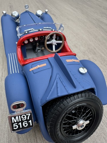Alfa romeo 2300 - romeo, 8c