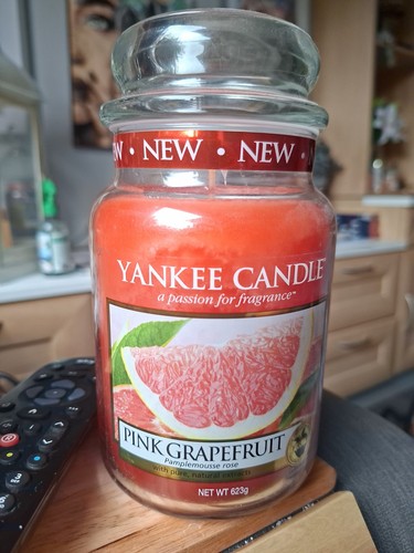 Yankee candle pink - candle,