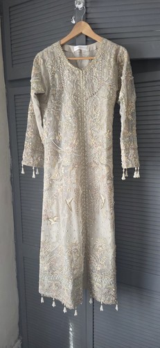 Emaan adeel maxi - maxi, suit