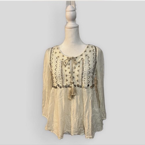 Abercrombie fitch cream - &,