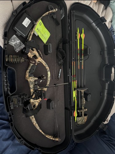 Hoyt 200 right - right, &