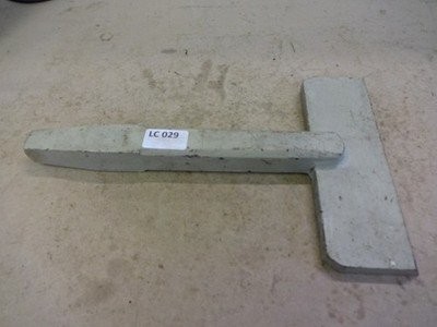 Cuting off anvil stake