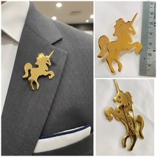 Rearing Horse Brooch 18k Gold