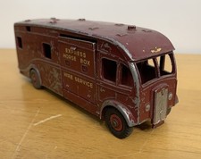Dinky supertoys horse box - supertoys,