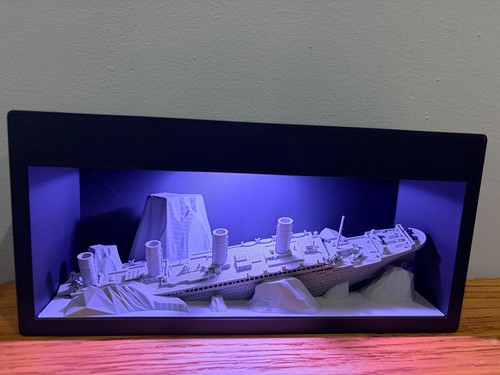 Rms titanic led shadow box - titanic,
