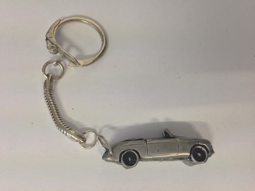 Roadster snake keyring - mg,