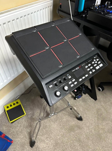 Roland spd with stand and - roland,