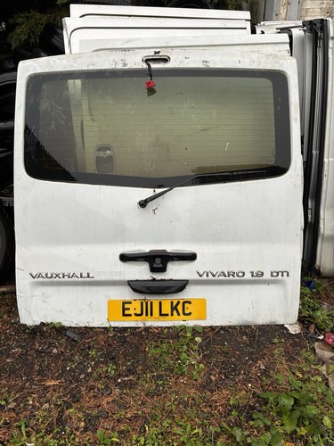 White tailgate vauxhall - white,