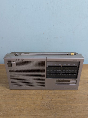 Sony icf 900 - vintage, portable