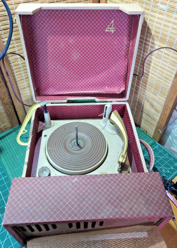 Michael twin4 record - mc,