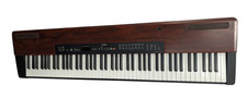 YAMAHA P-120 ELECTRONIC PIANO