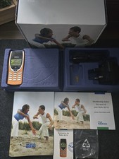 Nokia 8210 - Unlocked