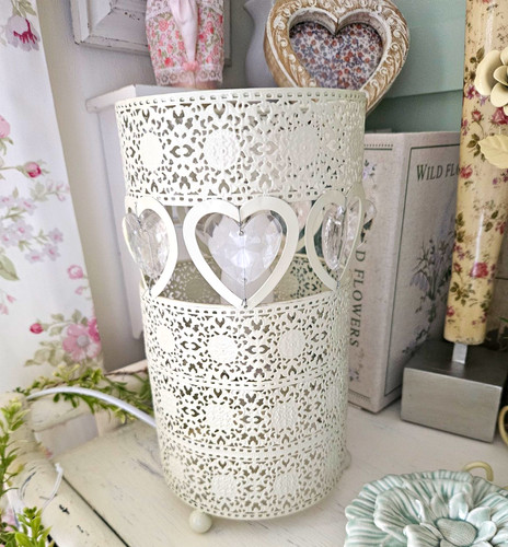 Shabby chic white metal - shabby,