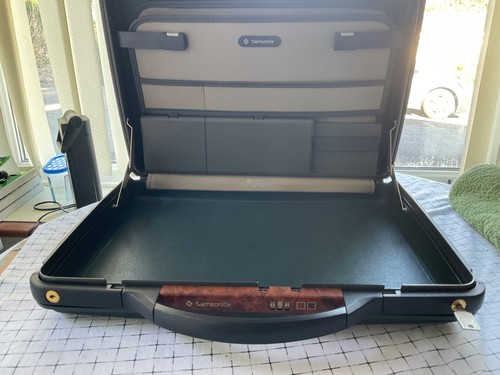 Samsonite hard shell - , vintage
