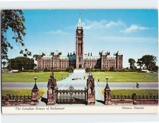 Postcard The Canadian Houses