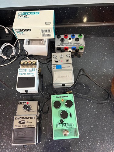 Guitar effects pedal bundle - guitar,
