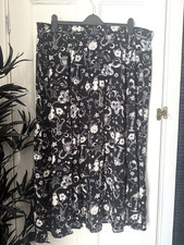 Hell Bunny UK Size 20 3XL Black & White Celestial Star Sign Graphic Midi Skirt