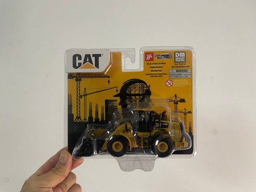 Diecast masters cat - cat, wheel