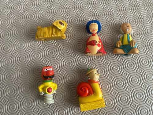Different magic roundabout - different,