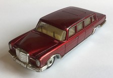 CORGI NO:237  Mercedes-Benz 600 Pullman - Maroon - good Condition