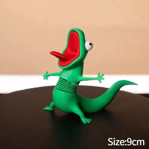 Roadside lizard buddy - –, car