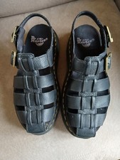 Dr. Martens Wrenlie Leather