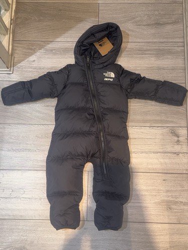 The north face skims - face, baby