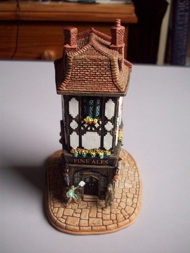 Lilliput lane the coach and - lilliput,