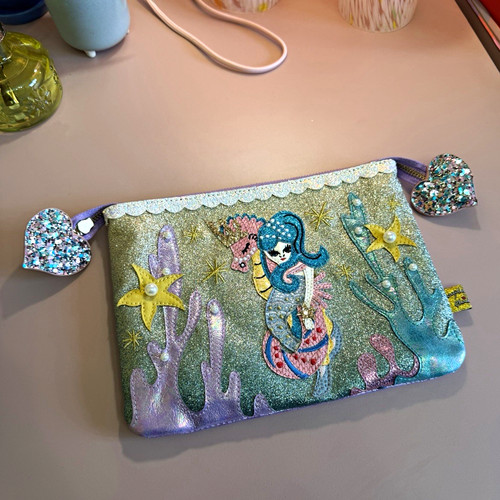 Irregular choice barnacle - choice,