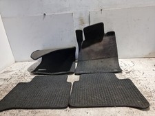 Mercedes E-Class Floor Mats Carpet Set 4Pcs Front Rear 4-Dr Saloon 2007 W211 OEM