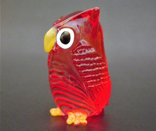 Red art glass owl - red,