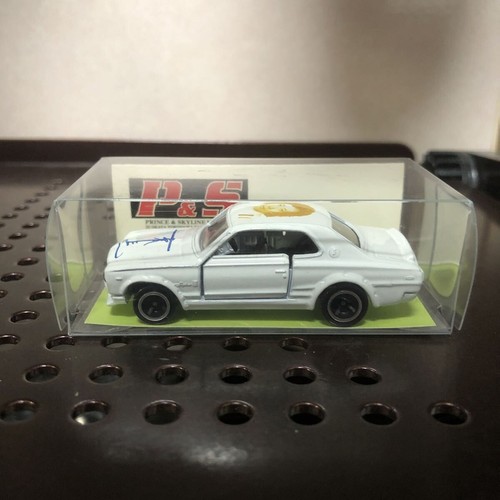 Takara tomy tomica nissan - takara,