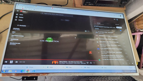 Inch monitor - 42,