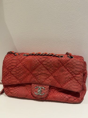 Chanel medium classic flap - medium,