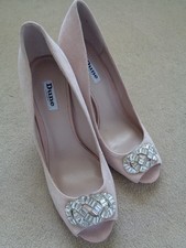 DUNE LONDON 629 DOLLEY BLUSH PEEP TOE HEELS WITH DIAMANTE DETAIL - SIZE 7 (40)