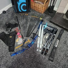 Archery Set Recurve Bow  68 " 22 Lbs And 30 LBs.