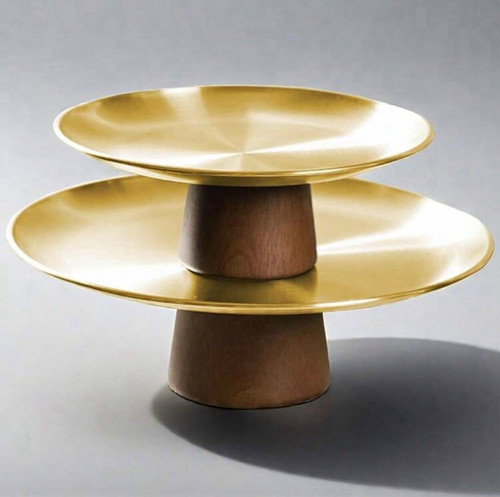 Round gold metal cake - cake, stand