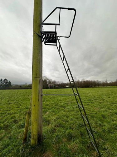 High seat tree - a1,
