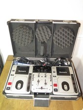 2 x Numark TCD05 DJ CD player