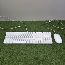 Apple A1048 Wired USB Keyboard QWERTY includes apple Mighty Mouse A1152