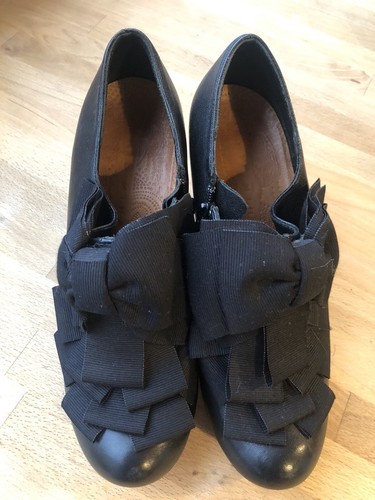 Chie mihara black leather - black,